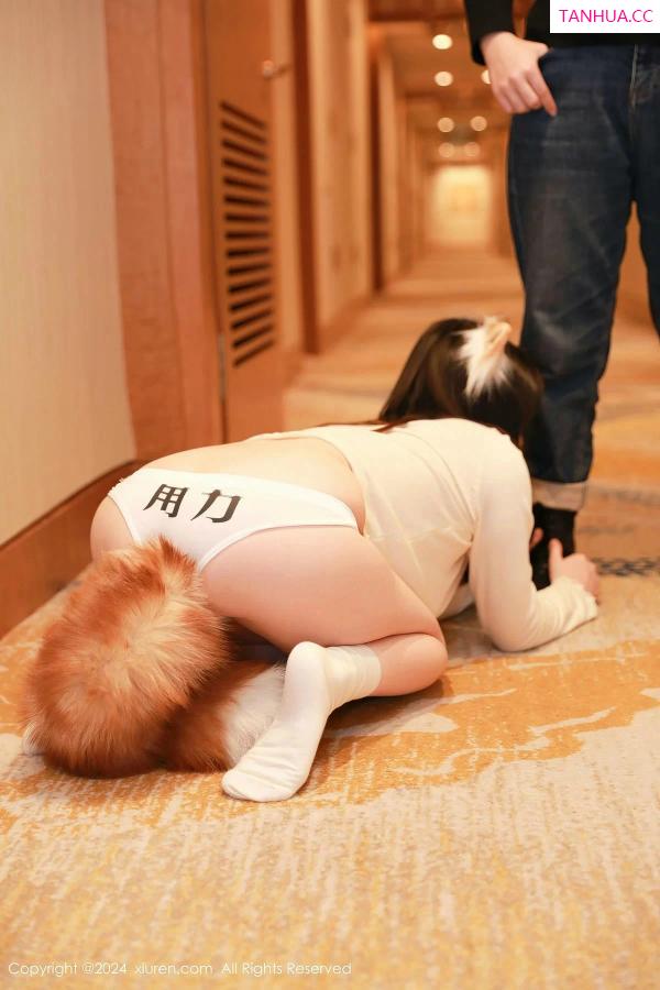 豆瓣酱  [XiuRen]高清写真图 2024.03.15 No.8243 豆瓣酱 性感美臀第84张图片